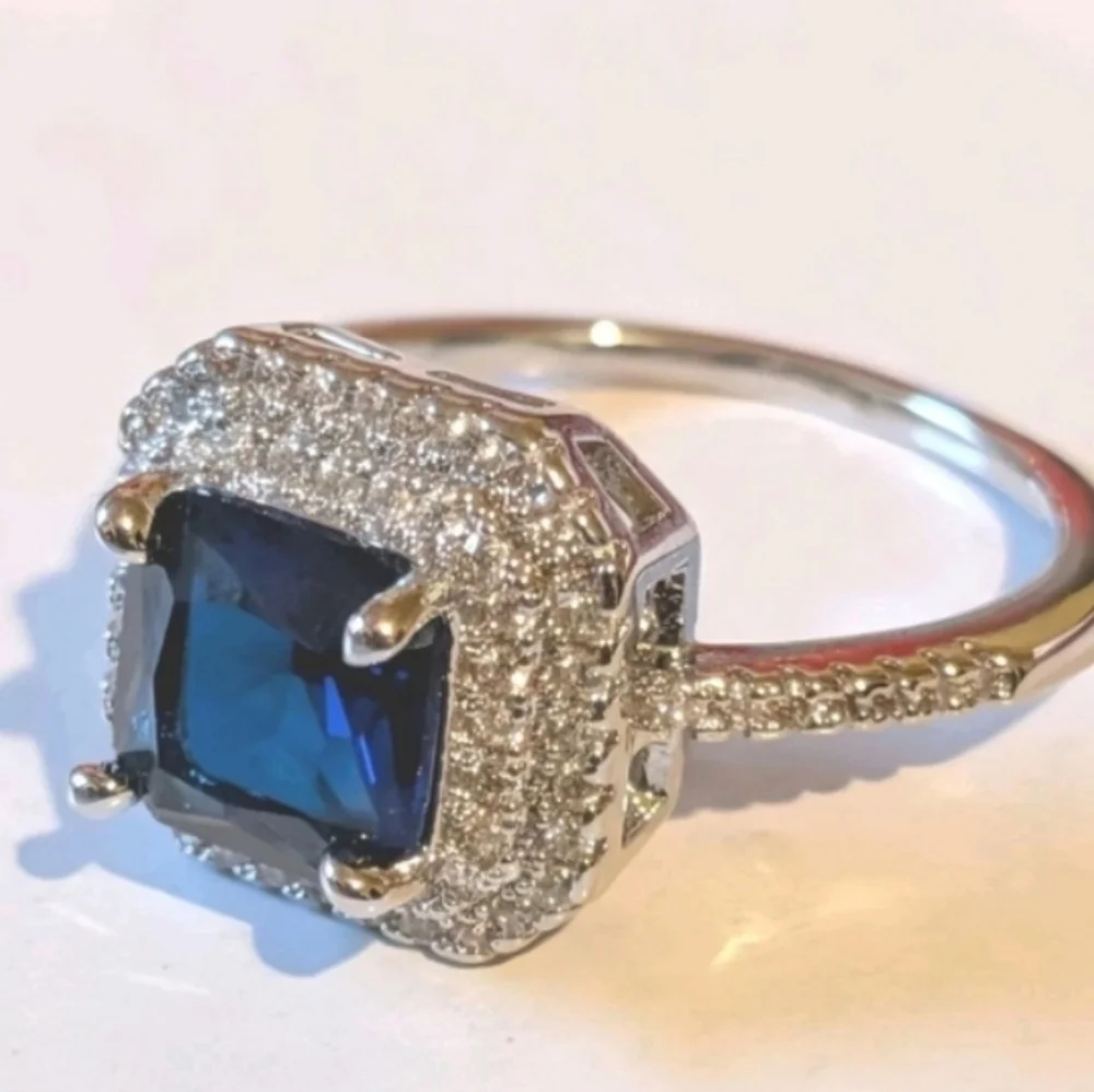 Elegant Blue and Silvery Women's Ring Sz 10